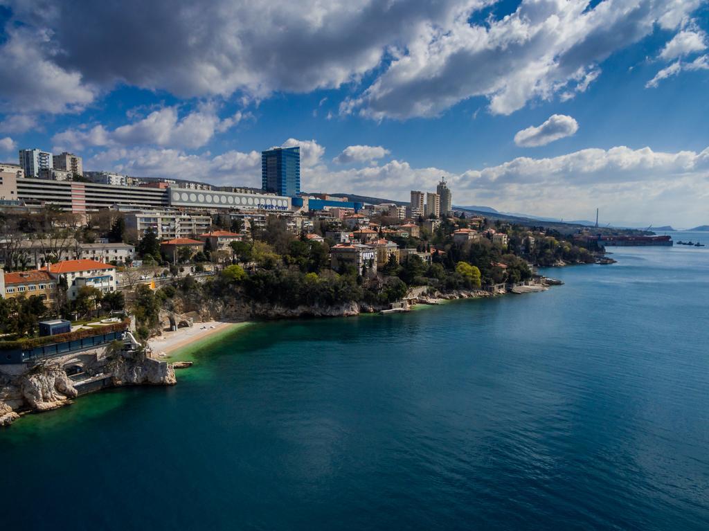Studio Apartman Piramida Rijeka Extérieur photo