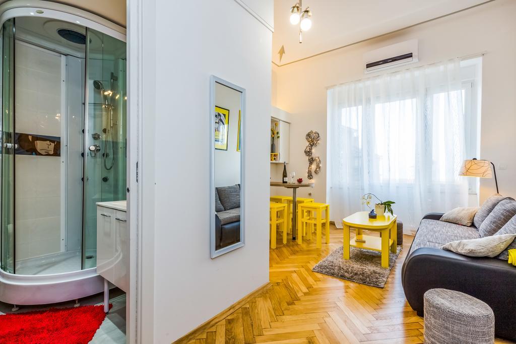 Studio Apartman Piramida Rijeka Extérieur photo