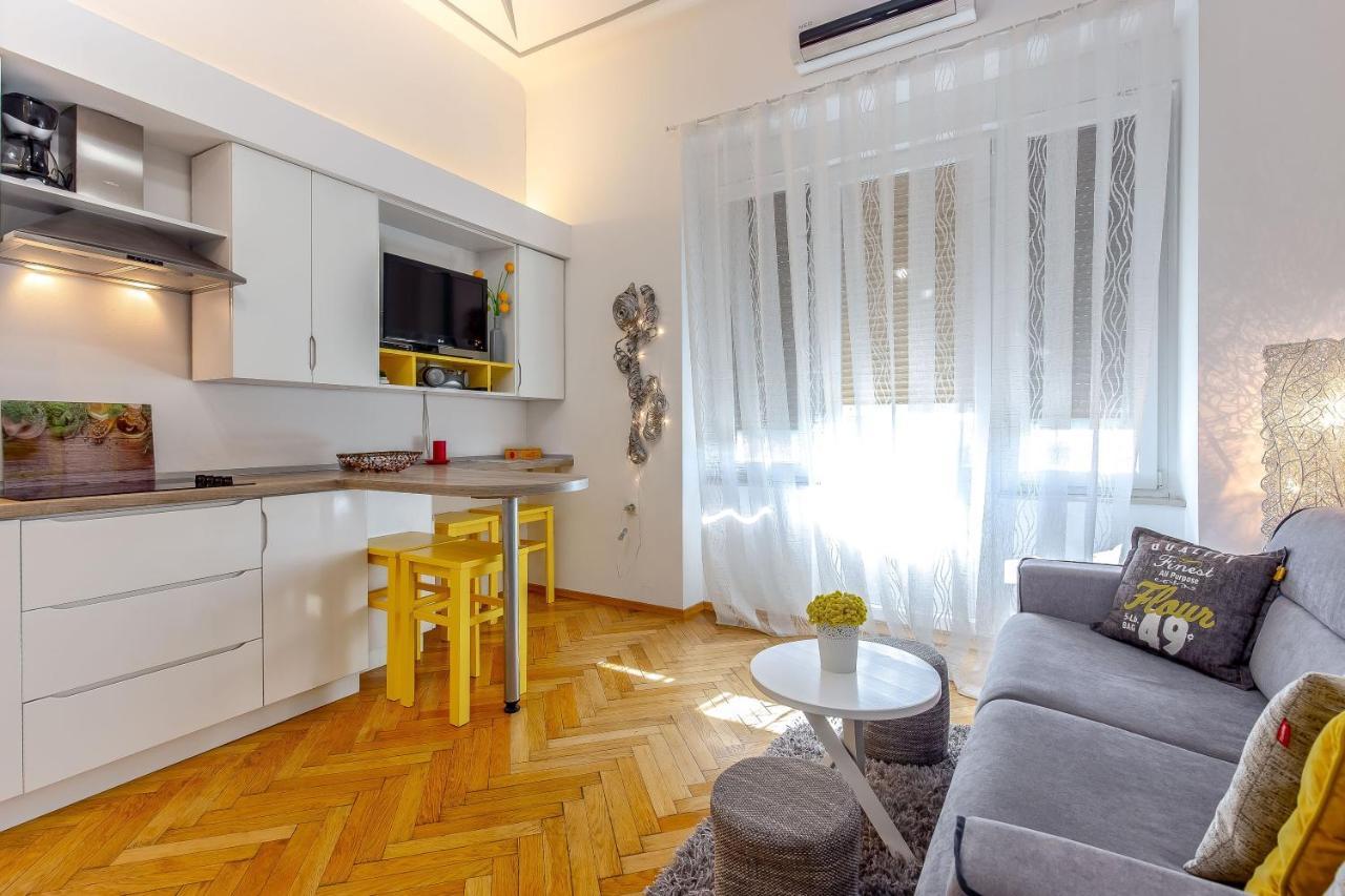 Studio Apartman Piramida Rijeka Extérieur photo